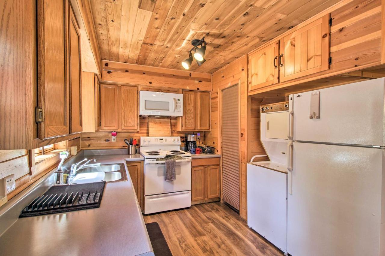 Pinetop-Lakeside Cabin With Deck Hike, Ski And Golf Buitenkant foto